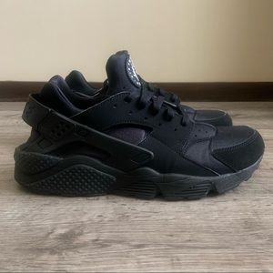 Nike Air Huarache Black White Size 13